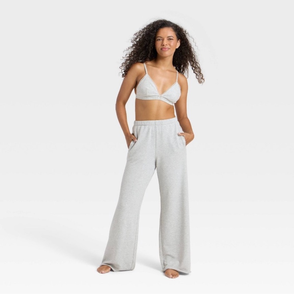 Target Wild Fable Wide Leg Lounge Pants Gray XS  Drawstring Women's Fleece Sweat - Picture 5 of 10